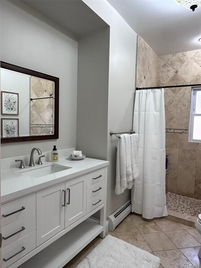 Building Photo - 322 E Beech St