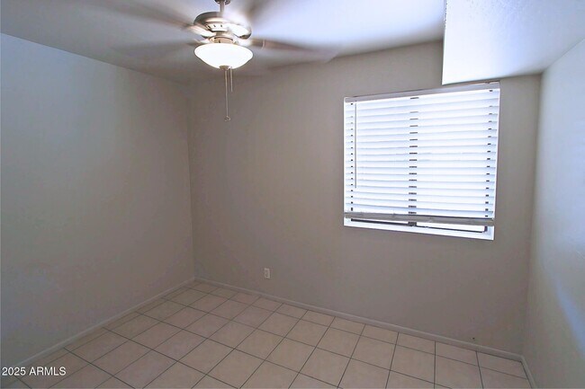 Building Photo - 4704 E Caballero St