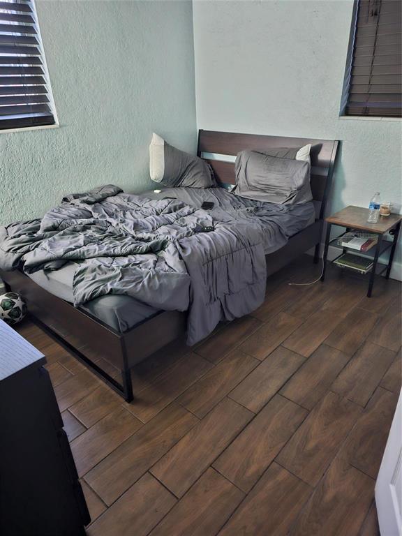 Building Photo - 3340 SW 18th St