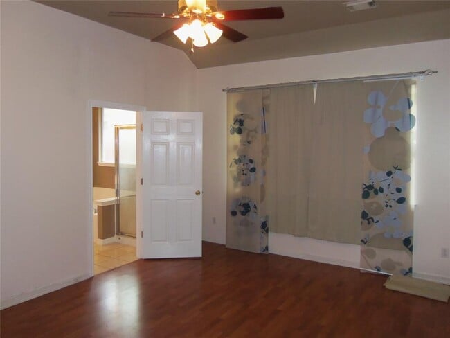 Building Photo - 15848 Garrison Cir