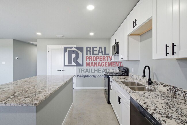 Building Photo - 14250 Co Rd 209