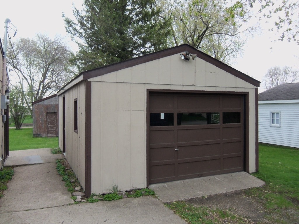 Garage - 1408 S. 3rd St.
