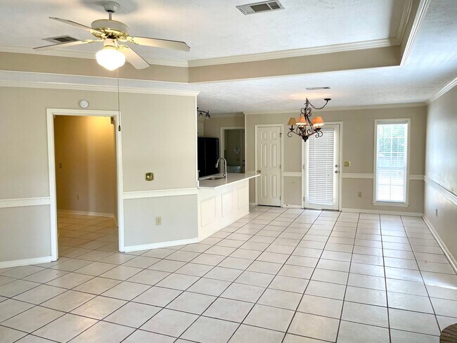 Building Photo - 3/2 Available for Rent in Madison! Cobblestone Subdivision