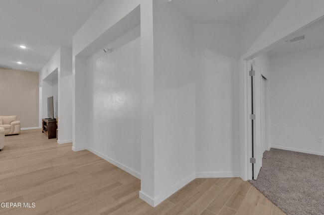 Building Photo - 12713 Captain Claudia CT