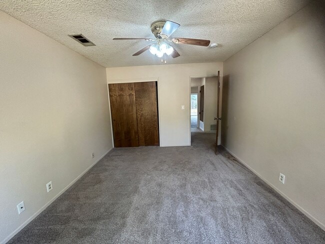 Building Photo - 1246 Paseo Redondo Dr