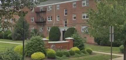 Building Photo - Lexington Garden Apartments