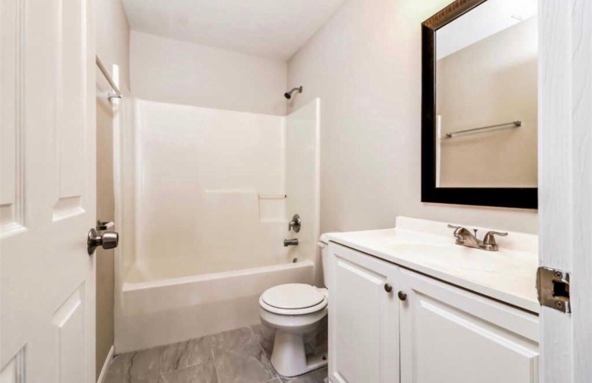 Building Photo - 141 Liberty Torch Ct