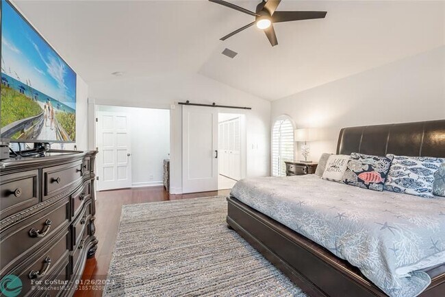 Building Photo - 808 Solar Isle Dr