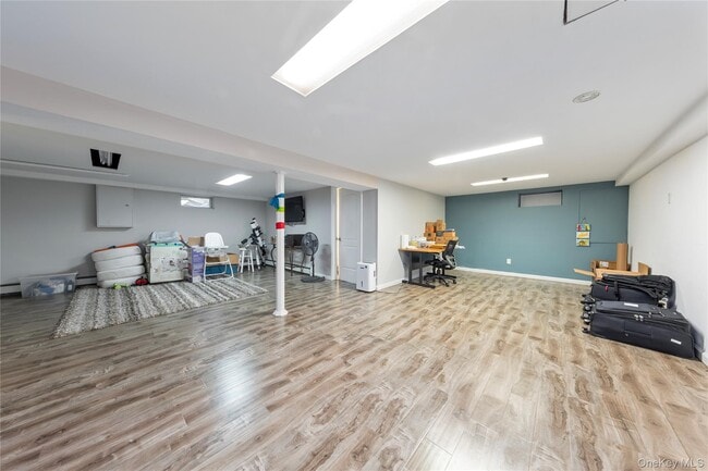 Building Photo - 355 1st St