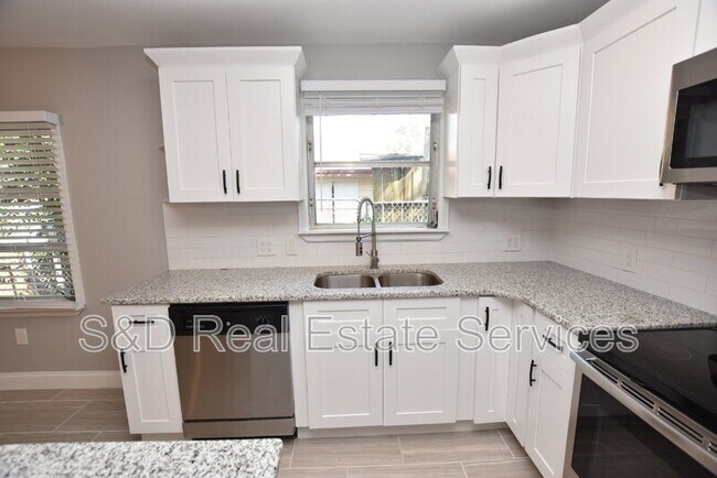 Building Photo - 312 Cannon St