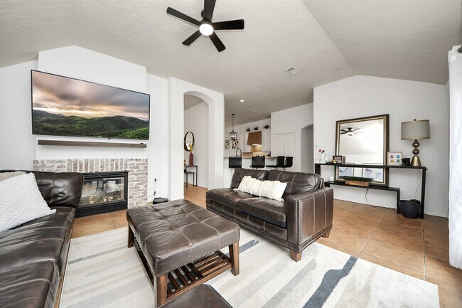 Building Photo - 7719 Malac Rd