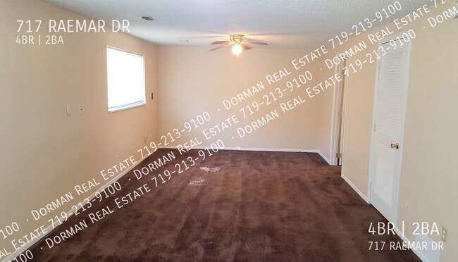 Building Photo - 717 Raemar Dr
