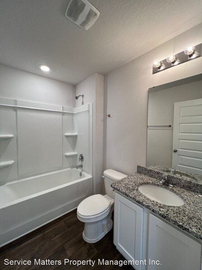 Building Photo - 5 br, 3 bath House - 7571 Oak Lake Blvd