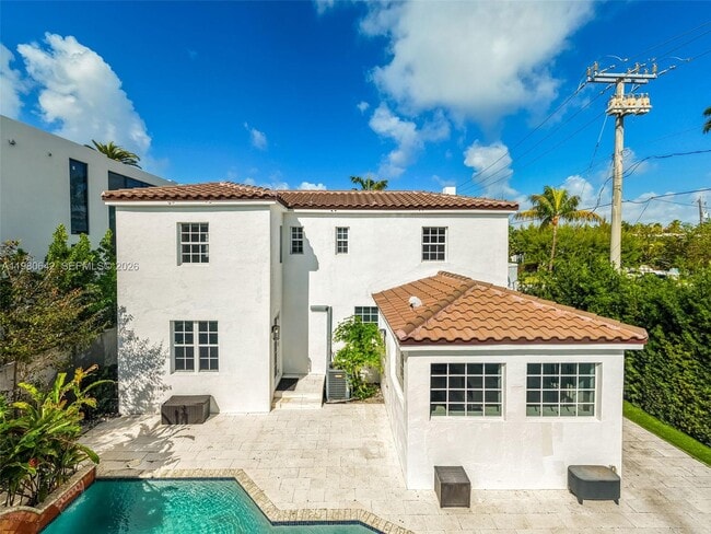 Building Photo - 4491 Prairie Ave