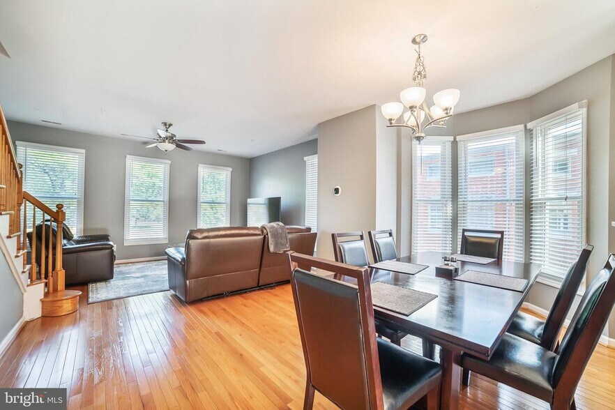 Living/Dining Rooms - 217 S Fremont Ave