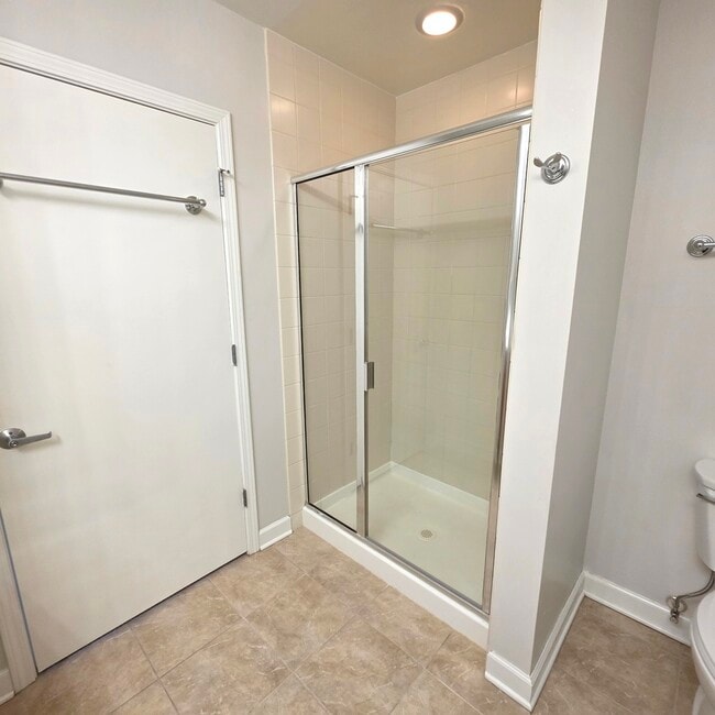 Building Photo - 1841 S Calumet Ave