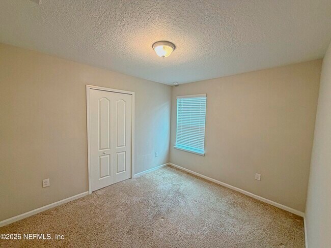 Building Photo - 7743 Island Fox Rd