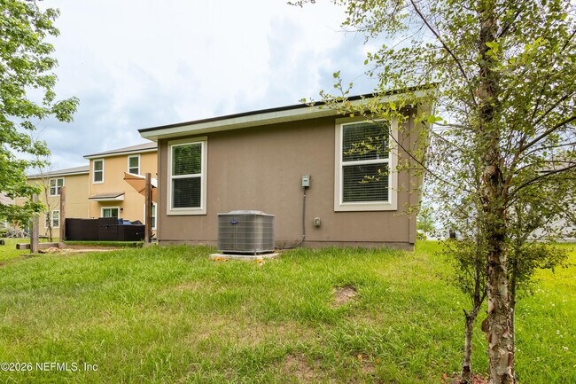Building Photo - 2446 Oak Stream Dr