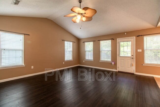 Building Photo - 14045 Dunnbarton Dr