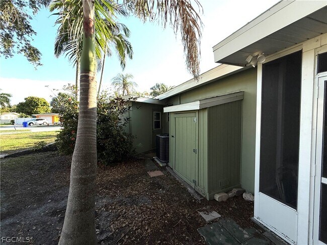 Building Photo - 1354 Stadler Dr