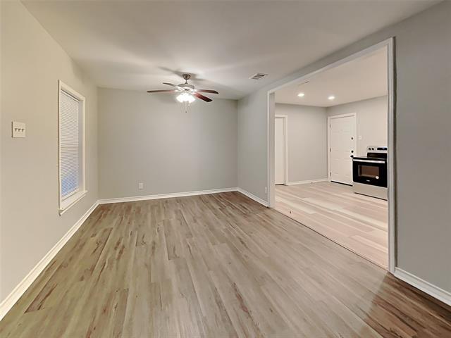 Building Photo - 3559 Park Ln
