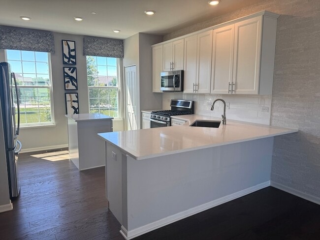 Building Photo - 1607 Carlstedt Dr
