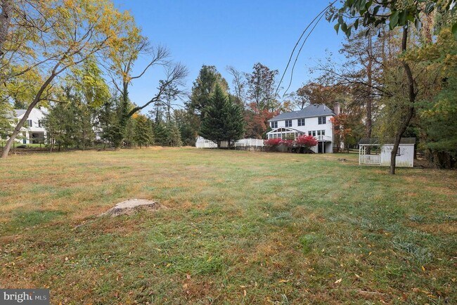 Building Photo - 210 Garrison Forest Rd