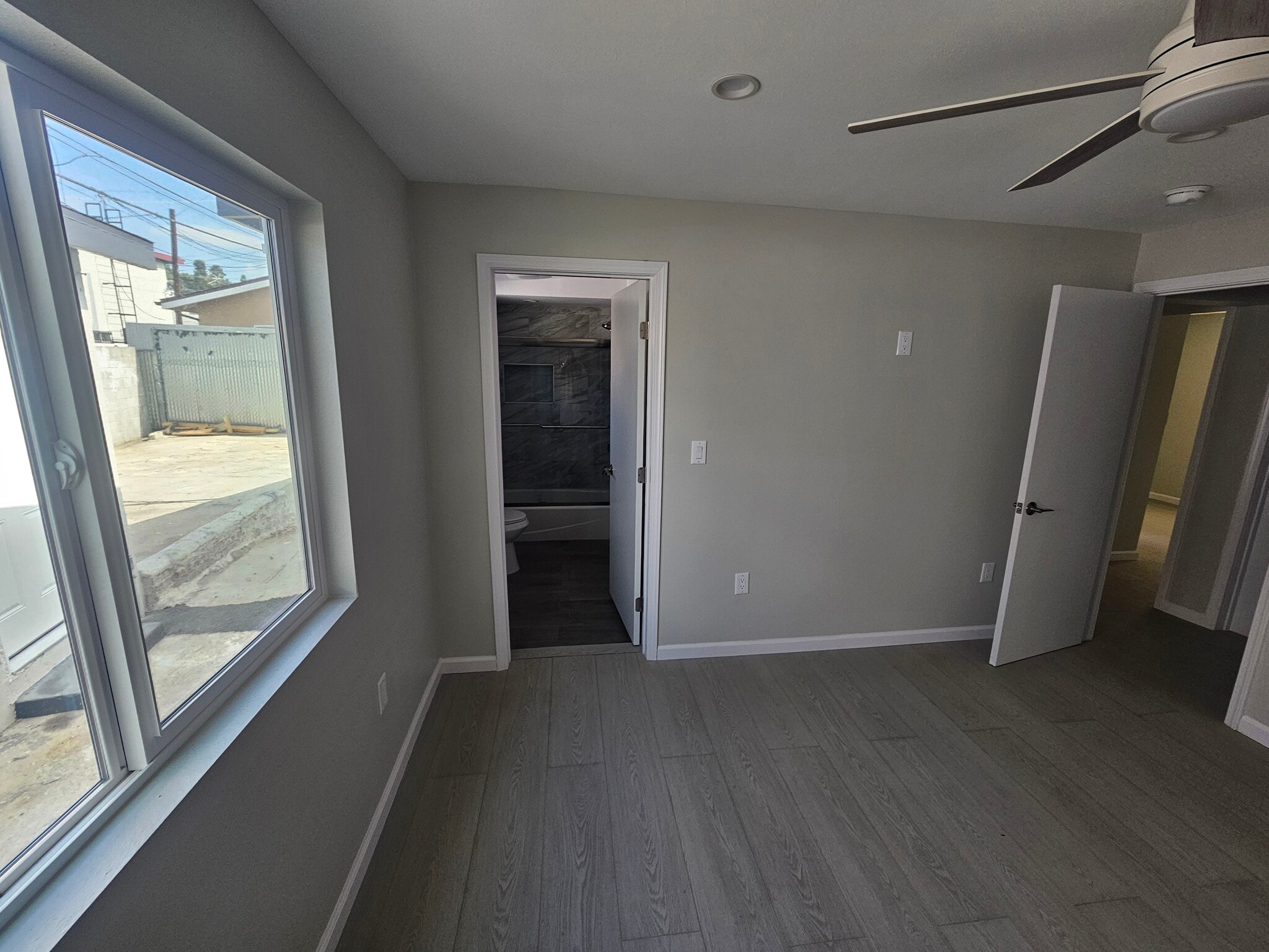 Building Photo - 3601 Verdugo Rd