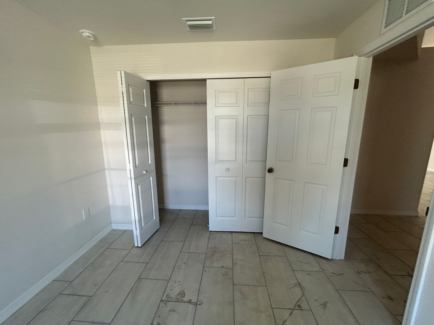 Building Photo - Coming Soon  Newer  3/2 Duplex -1 car garage