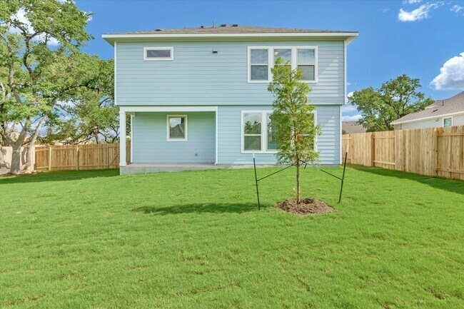Building Photo - 704 Olive Creek Dr