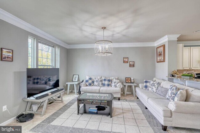 Building Photo - 5183 Wyndholme Cir