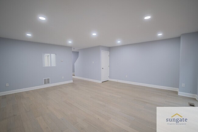 Building Photo - 43 Wellspring Cir