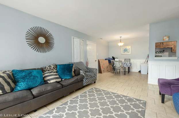 Building Photo - 1486 Stonebridge Cir