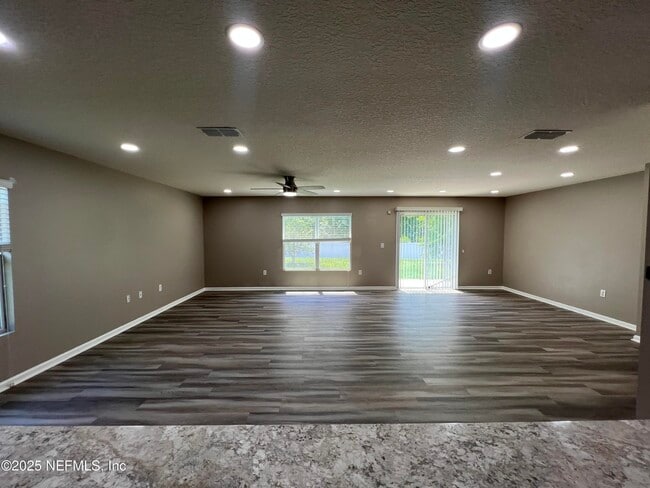 Building Photo - 12324 Crossfield Dr