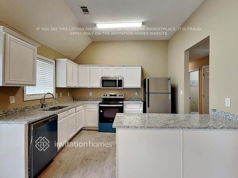 Building Photo - 5915 Raventree Ct