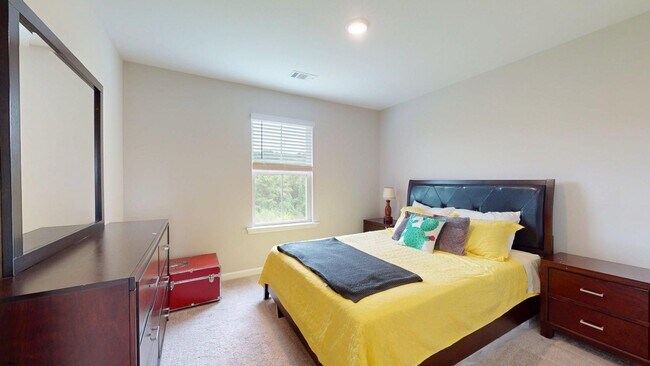 Building Photo - Towne Lakes Subdivision - Opelika