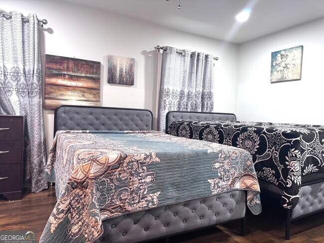 Building Photo - 3280 Stonewall Tell Rd