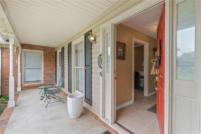 Building Photo - 1061 GA-92