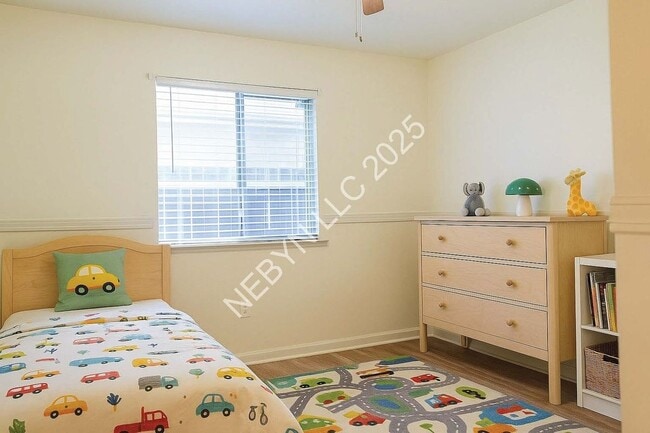 Building Photo - 1820 E Ticonderoga Dr