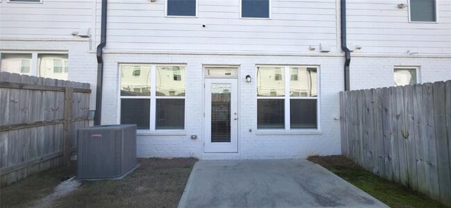 Building Photo - 81 Auburn Wds Dr