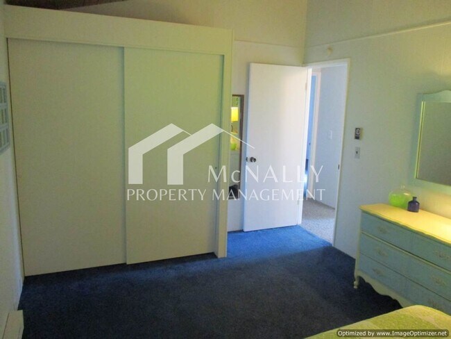 Building Photo - 10706 82nd Ave Ct NW