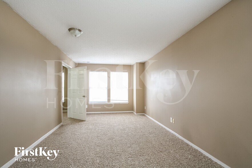 Building Photo - 9235 W Rising Sun Dr