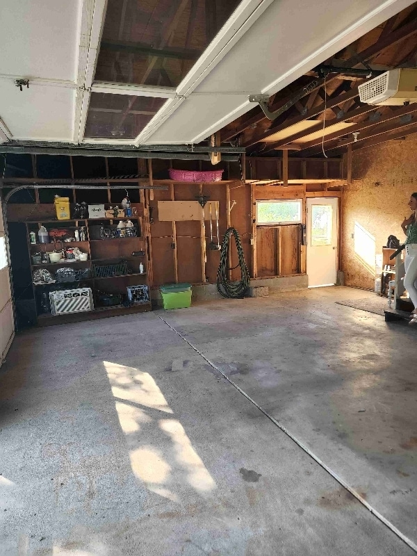 Building Photo - 511 1st Ave N