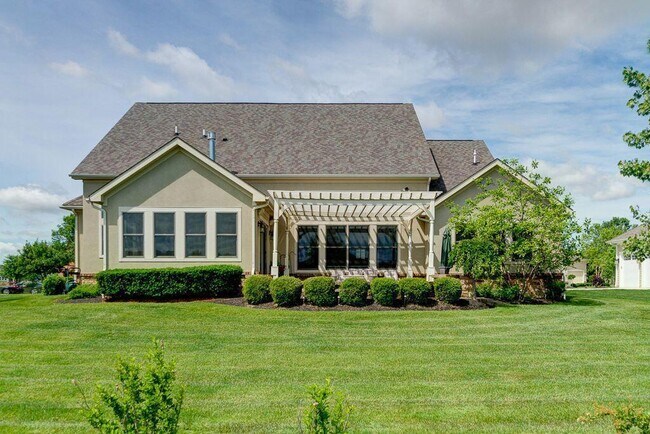 Building Photo - 6884 Ballantrae Pl