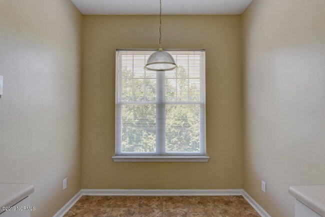 Building Photo - 4523 Sagedale Dr