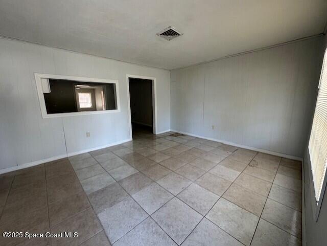 Building Photo - 1107 Broadmoor Dr