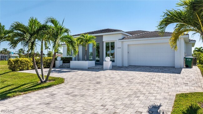 Building Photo - 4335 Sands Blvd