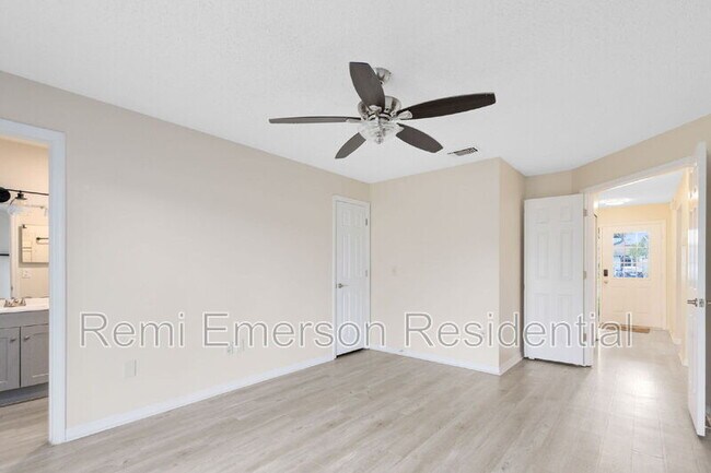 Building Photo - 7951 Merrimac Cove Dr