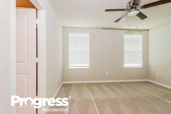 Building Photo - 3538 Joshua Tree St