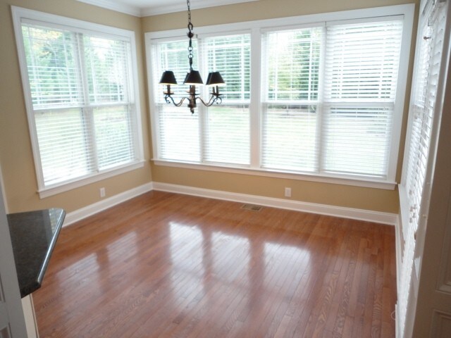 Building Photo - 1417 Flemming House St